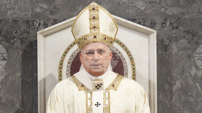 Не оставяйте на изкуствения интелект да ви пише домашните, призова папата американските младежи