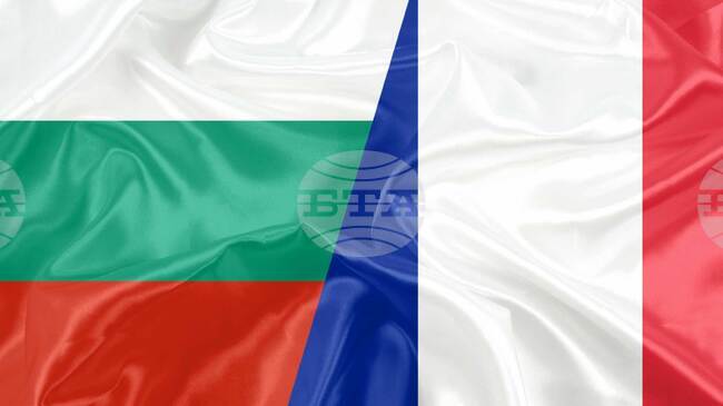 Defence Minister and French Ambassador Discuss Bilateral Military Cooperation