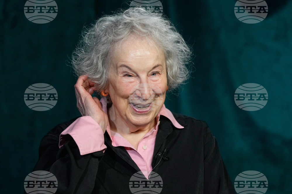 Books-Margaret Atwood