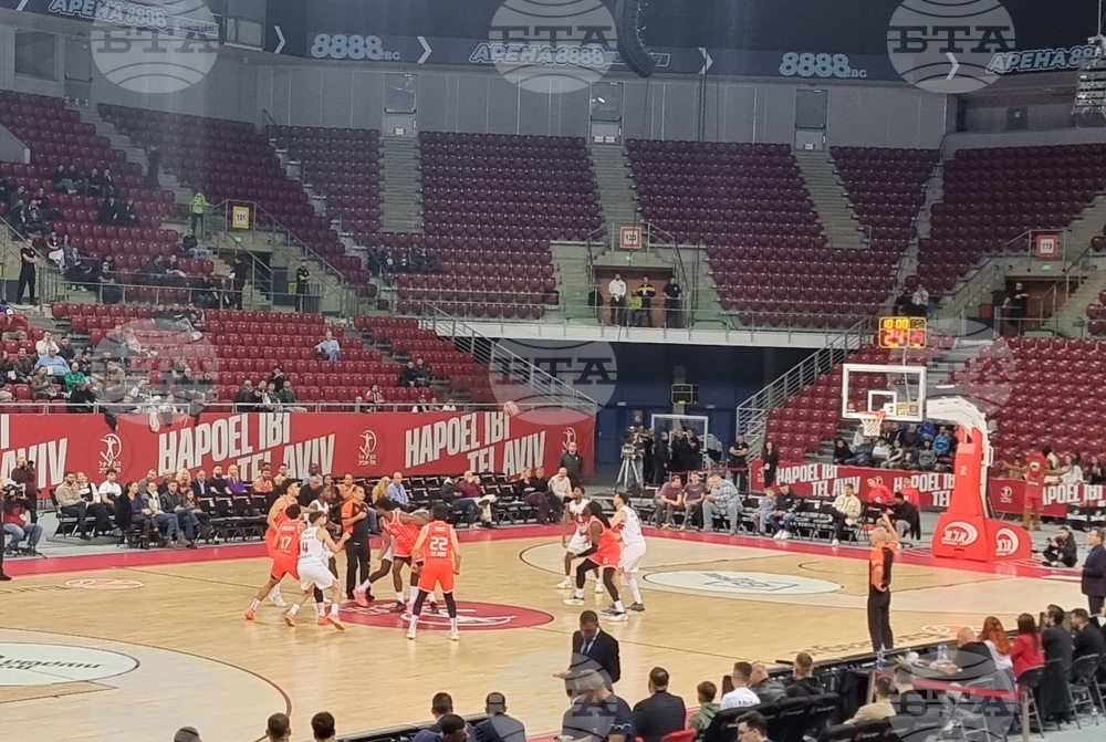 Апоел Тел Авив надигра Баскония в София и оглави класирането в баскетболната Евролига