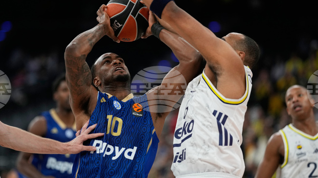 Макаби Тел Авив победи гостуващия Панатинайкос в поредния кръг на Евролигата по баскетбол за мъже