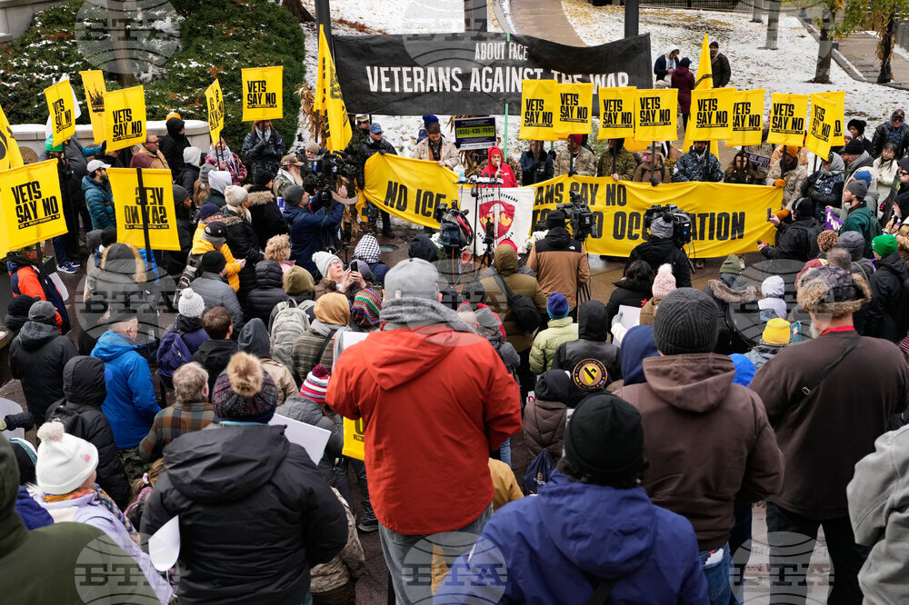Veterans Protest Chicago
