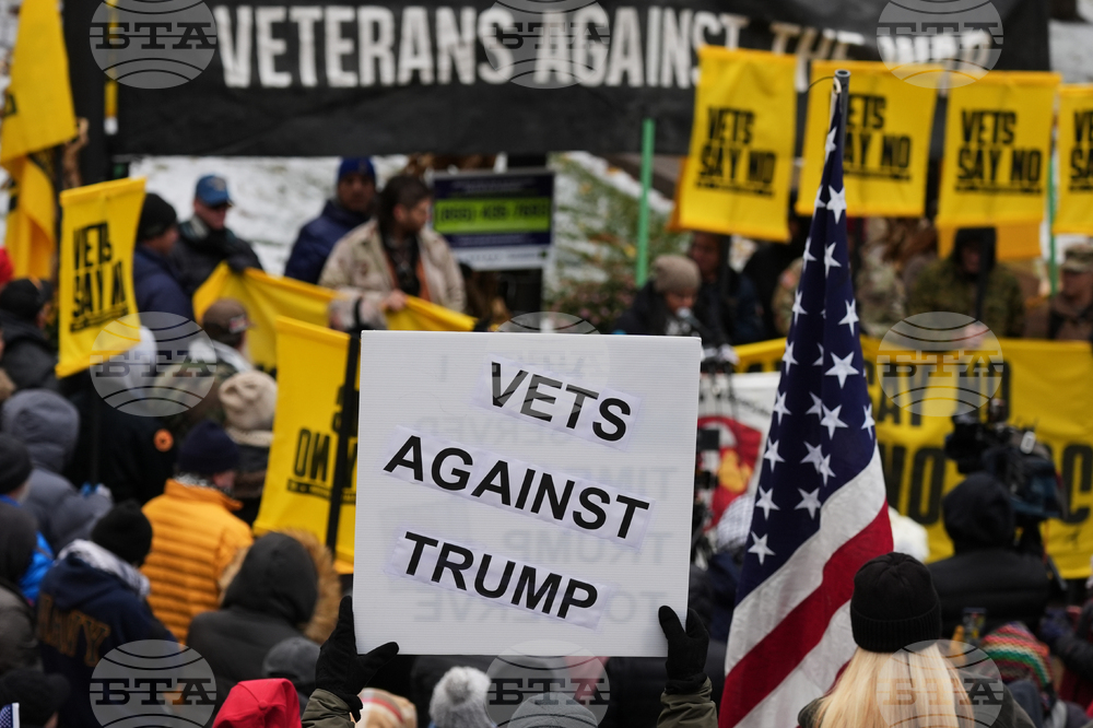 Veterans Protest Chicago