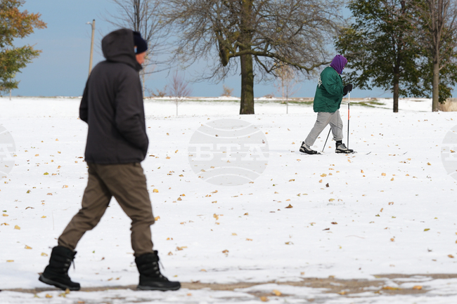 Рекордно ниски температури бяха отчетени в югоизточните части на САЩ, а сняг покри някои от районите на североизток 