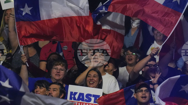 Ройтерс: Престъпността, миграцията и сянката на картела "Трен де Арагуа" доминират темите в изборната надпревара в Чили