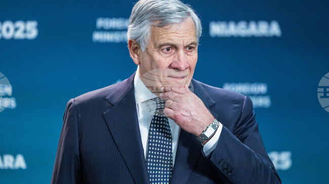 Италия ще издигне отношенията си с Венецуела на по-висше дипломатическо ниво, заяви Таяни