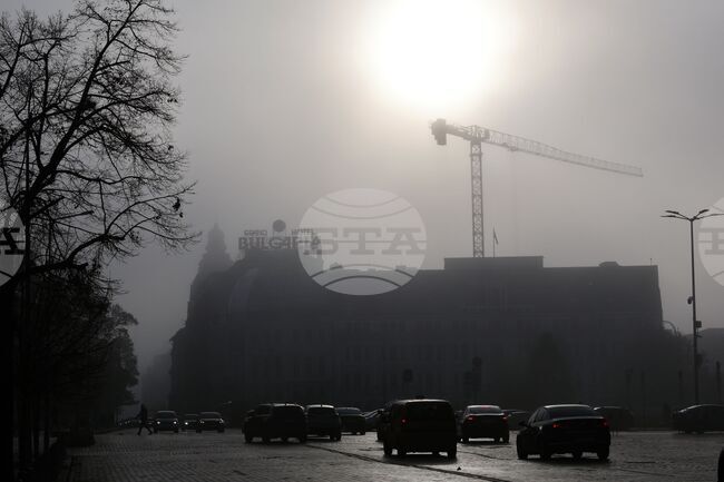  Столица - мъгла