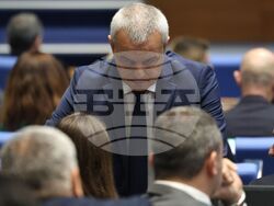 Парламент - заседание