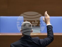 Парламент - заседание