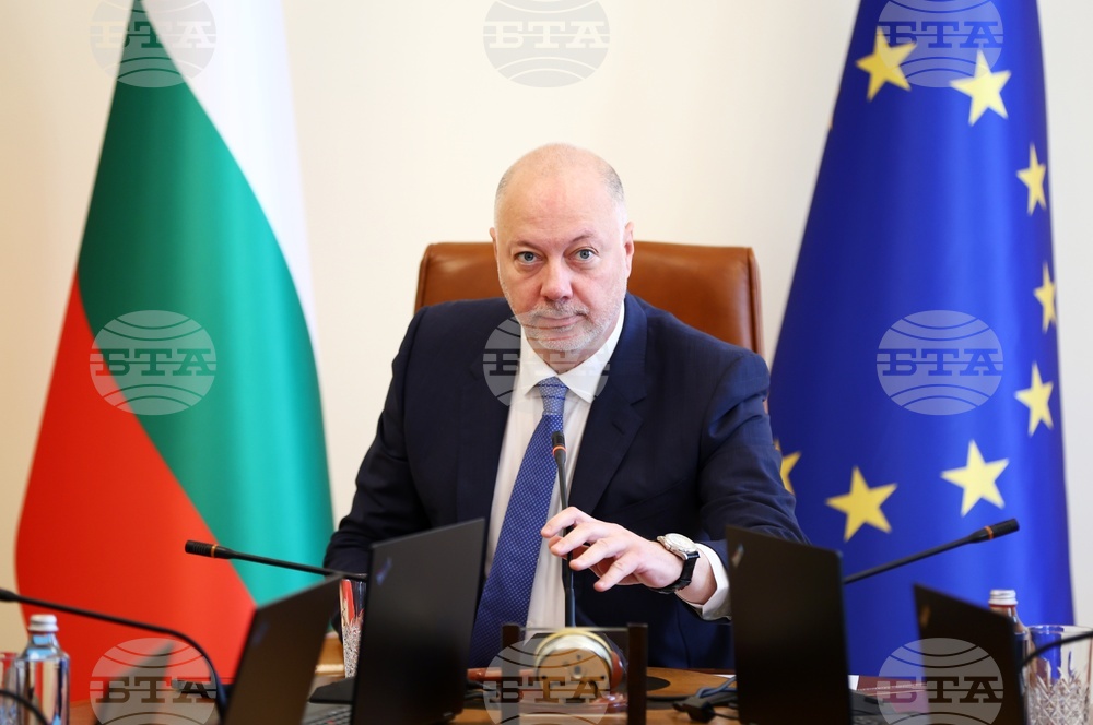 Government Expects Third Payment Under National Recovery Plan by Year's End