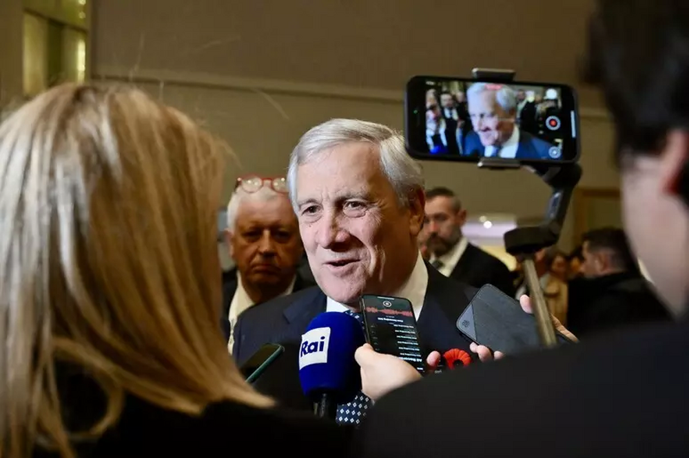 АНСА: Италия ще има водеща роля във възстановяването на Газа, заяви Антонио Таяни