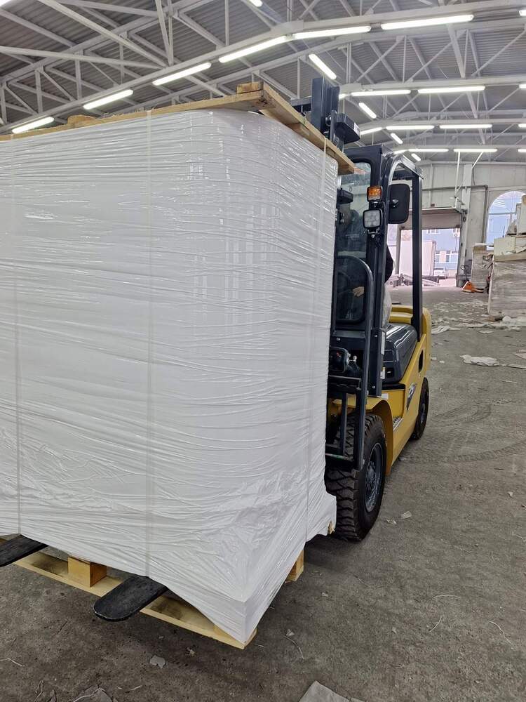 Агенция „Митници“: Над 20 тона заготовки за цигарени кутии задържаха митническите служители във Видин