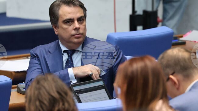 Трябва най-накрая да се стигне до съгласие за бюджет, който не натоварва с допълнителни данъци и осигуровки, заявиха от ПП