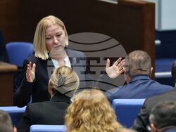 Парламент - заседание