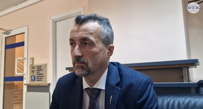 Дефицитът в бюджета на НЗОК е намалял до 215 млн. лв., каза доц. Петко Стефановски