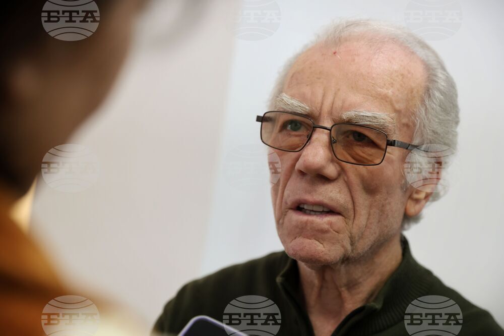 Бургас - Кирил Мескин - изложба скулптура