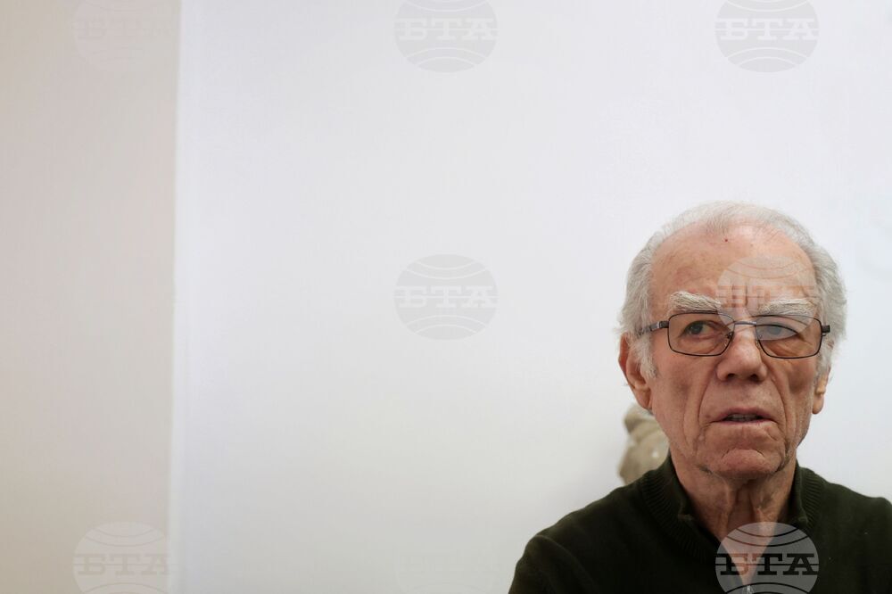 Бургас - Кирил Мескин - изложба скулптура