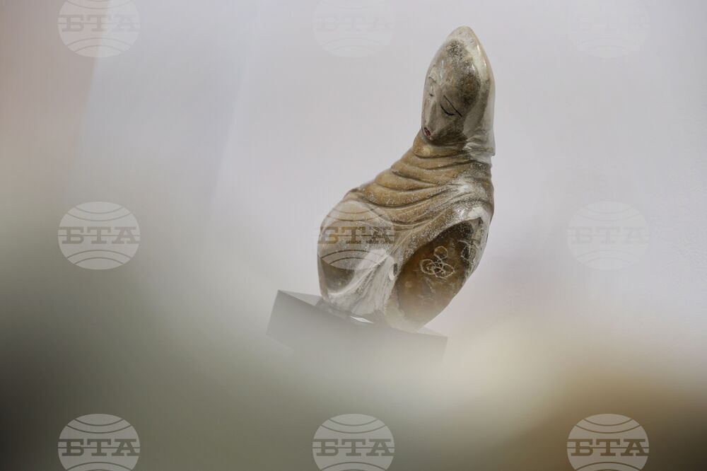 Бургас - Кирил Мескин - изложба скулптура