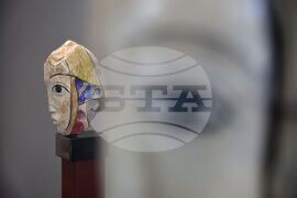 Бургас - Кирил Мескин - изложба скулптура