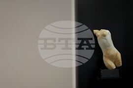 Бургас - Кирил Мескин - изложба скулптура