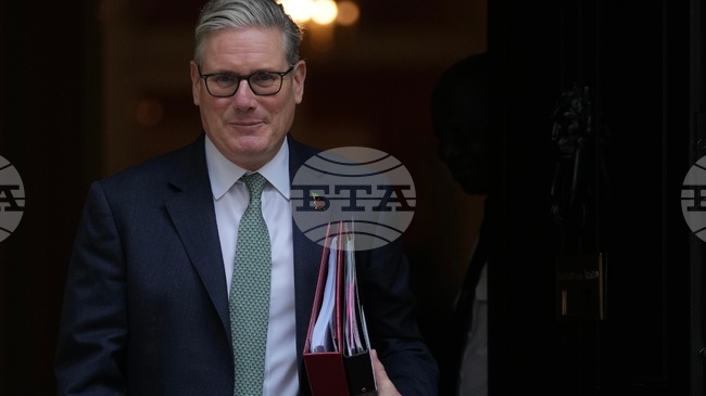 Британският премиер Киър Стармър днес обеща да „защити една силна и независима Би Би Си“