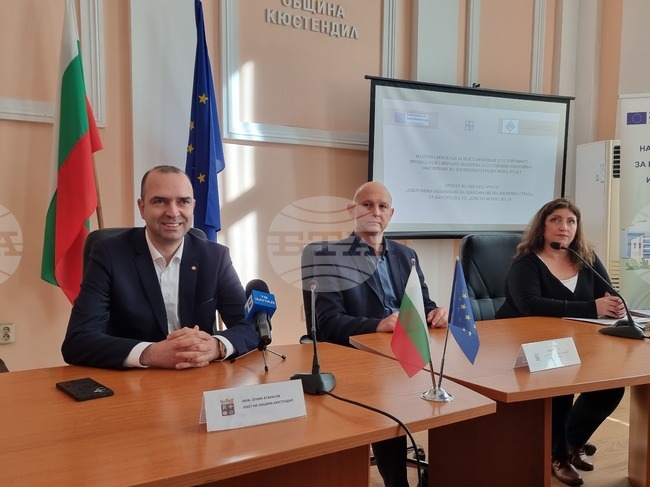 Завършило е санирането на два жилищни блока в Кюстендил по Плана за възстановяване и устойчивост, а по други 21 работата продължава