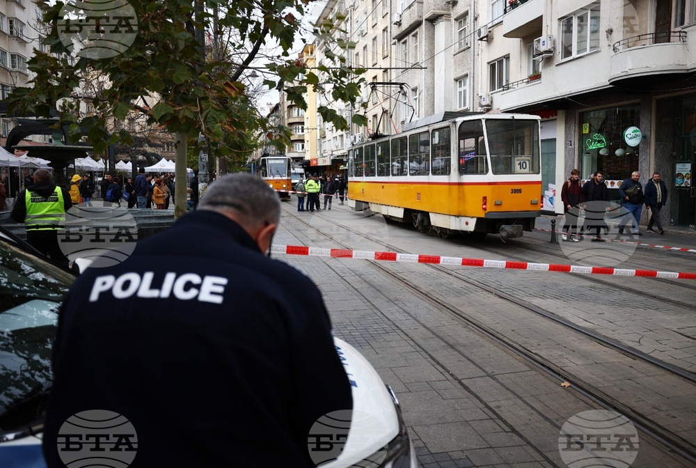 Момиче на 11 години е било блъснато от трамвай в центъра на София, по първоначална информация то е добре