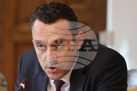 Парламент - Комисия по въпросите на младежта и спорта