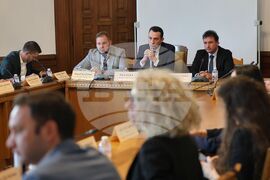 Парламент - Комисия по въпросите на младежта и спорта