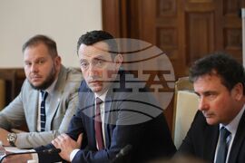 Парламент - Комисия по въпросите на младежта и спорта