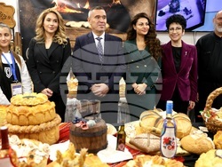 Международни хранителни изложения - откриване