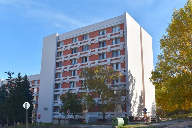 Община Разград: Заради ремонта на Ученическото общежитие утре за 2 часа затварят пътен участък в района