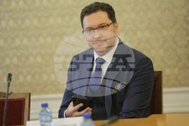 Парламент - комисия - Даниел Митов - заседание 