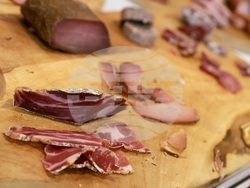 Международни хранителни изложения - откриване