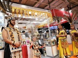 Международни хранителни изложения - откриване