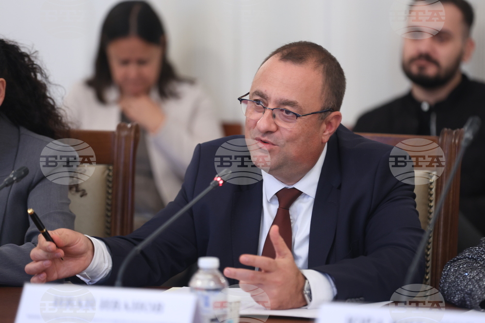 Тежките ремонти по магистрала "Тракия" са на приключване, каза министър Иван Иванов