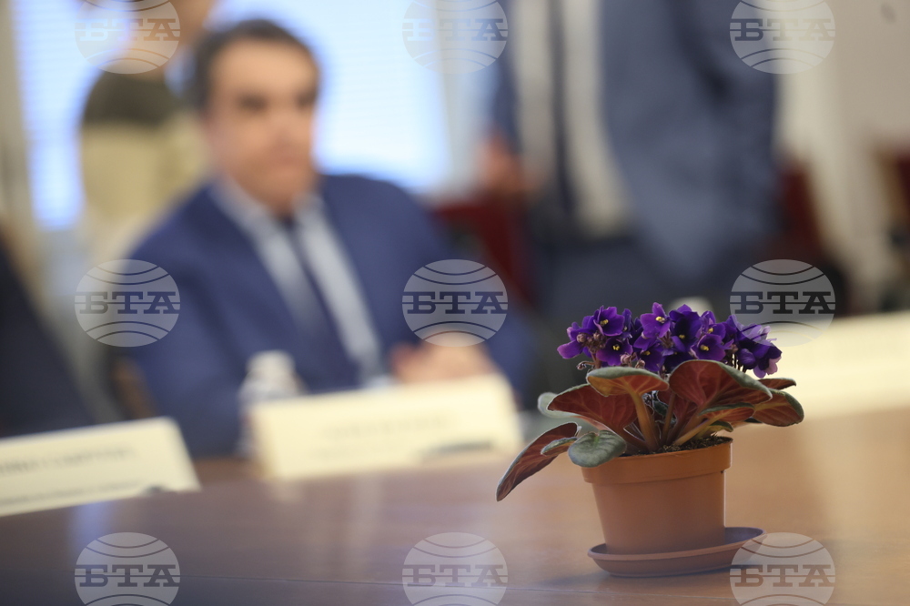 Парламент - Комисия по бюджет и финанси - извънредно заседание - липса на кворум