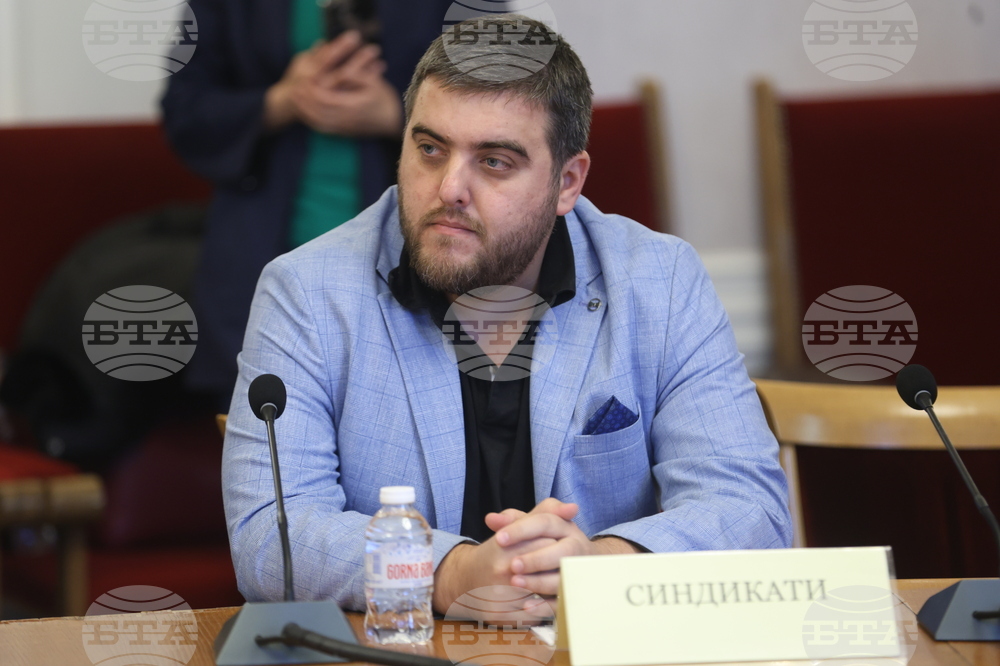 Парламент - Комисия по бюджет и финанси - извънредно заседание - липса на кворум