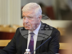 Парламент - Комисия по бюджет и финанси - извънредно заседание - липса на кворум