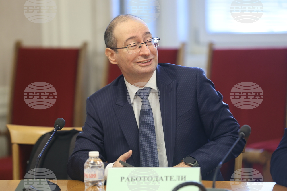 Парламент - Комисия по бюджет и финанси - извънредно заседание - липса на кворум