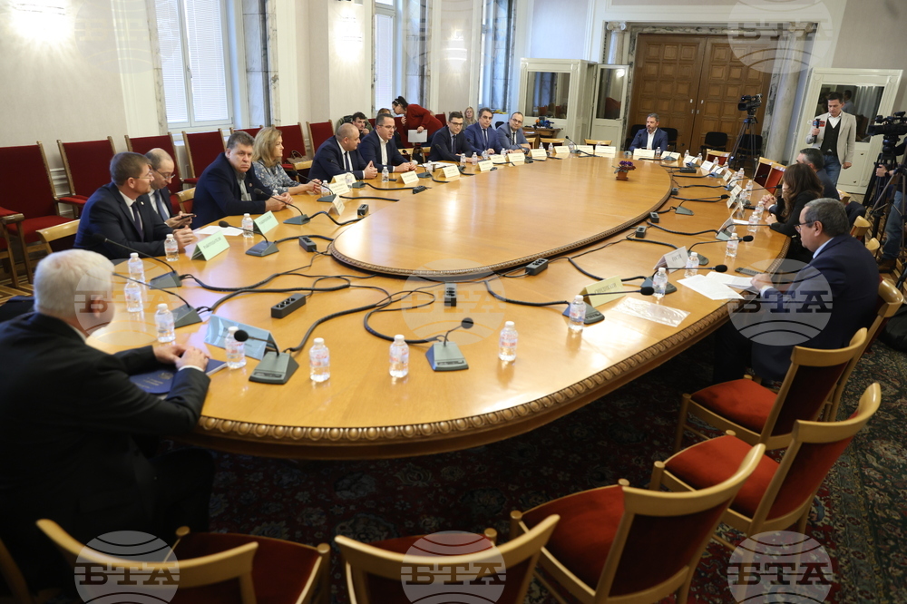 Парламент - Комисия по бюджет и финанси - извънредно заседание - липса на кворум