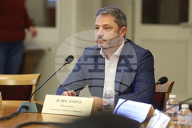 Парламент - Комисия по бюджет и финанси - извънредно заседание - липса на кворум