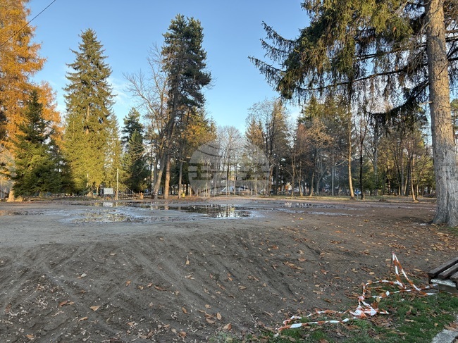 Ледената пързалка в Самоков ще бъде преместена в Туристическата градина тази година и разширена