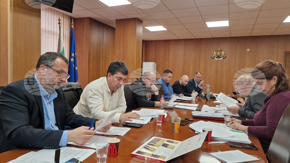 Временната комисия за промени в правилника на Общински съвет - Шумен не подкрепи предложение съветниците да получават по лев за участие в заседанията