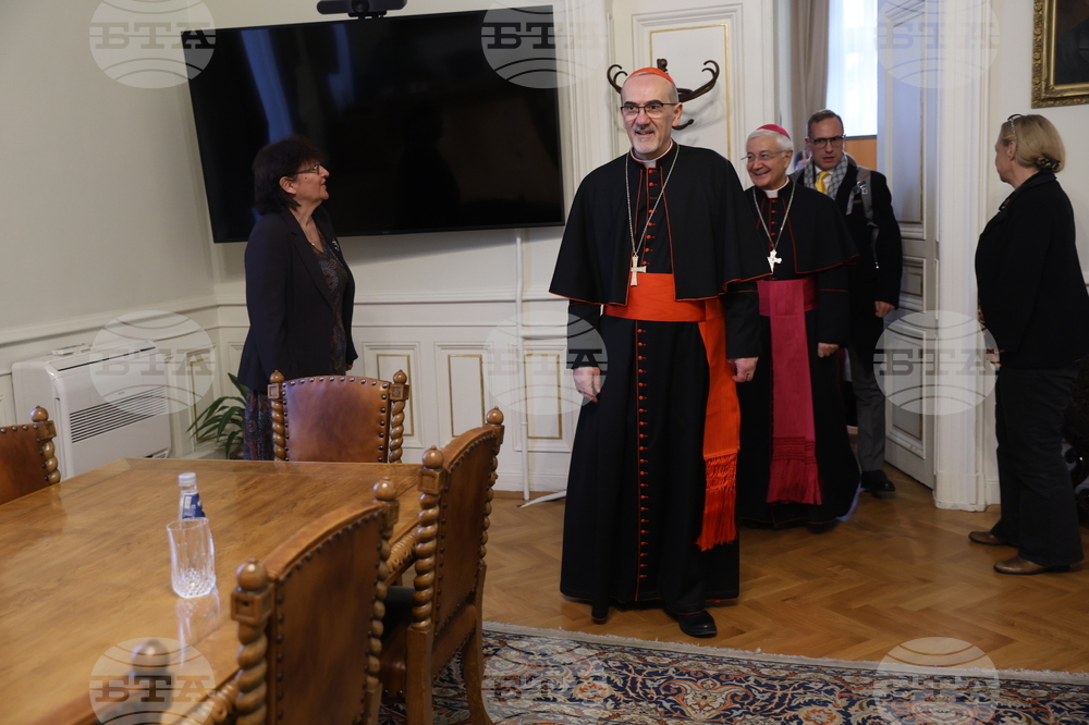 Българка академия на науките  - кардинал Пиербатиста Пицабала  - награждаване