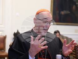 Българка академия на науките  - кардинал Пиербатиста Пицабала  - награждаване