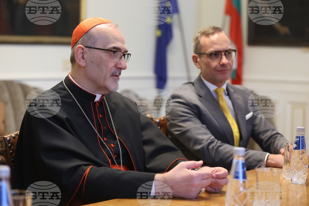 Българка академия на науките  - кардинал Пиербатиста Пицабала  - награждаване