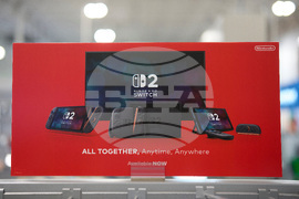 YE-Holiday Gift Guide-Tech