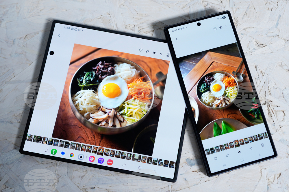 YE-Holiday Gift Guide-Tech