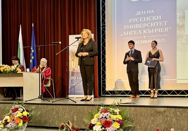 Вицепрезидентът поздрави Русенския университет „Ангел Кънчев“ за 80-годишнината му